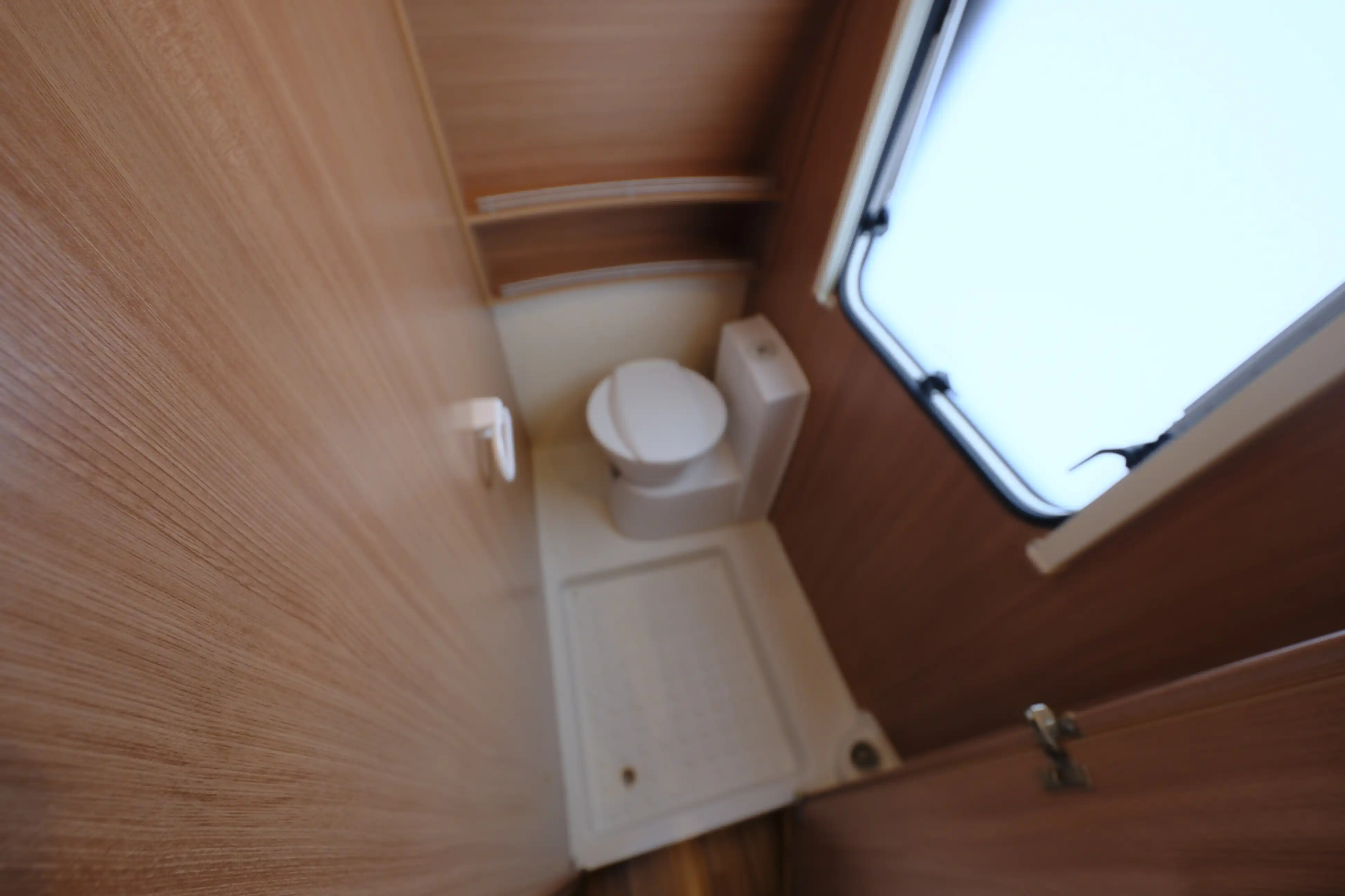 KNAUS Südwind 550 FSK